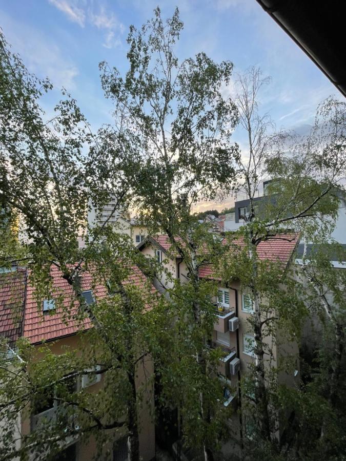 Modern & Cozy 2-Bedroom Vacation Home In Сараєво Екстер'єр фото